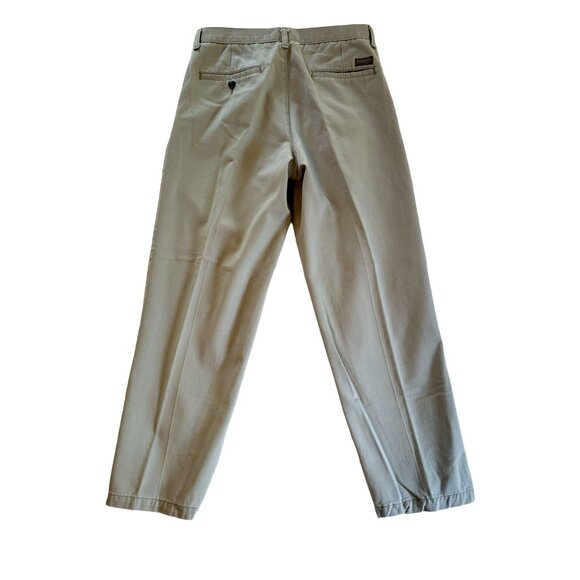 Lee Mens Khakis Size 33/30 Tan Pleated Zip Fly Button Close Slant Pockets - Picture 2 of 8